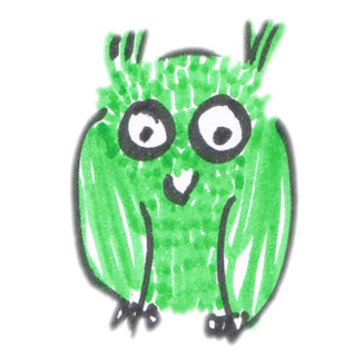 Un petit hiboux vert avec de grands yeux.